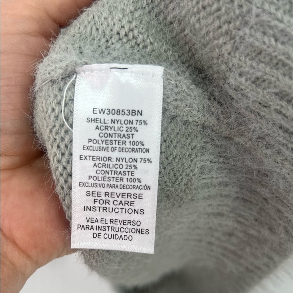 NWT En Crème Sincerely Yours Gray Knit Sweater Lacy Cutout Appliqué Back S/M - Picture 10 of 13